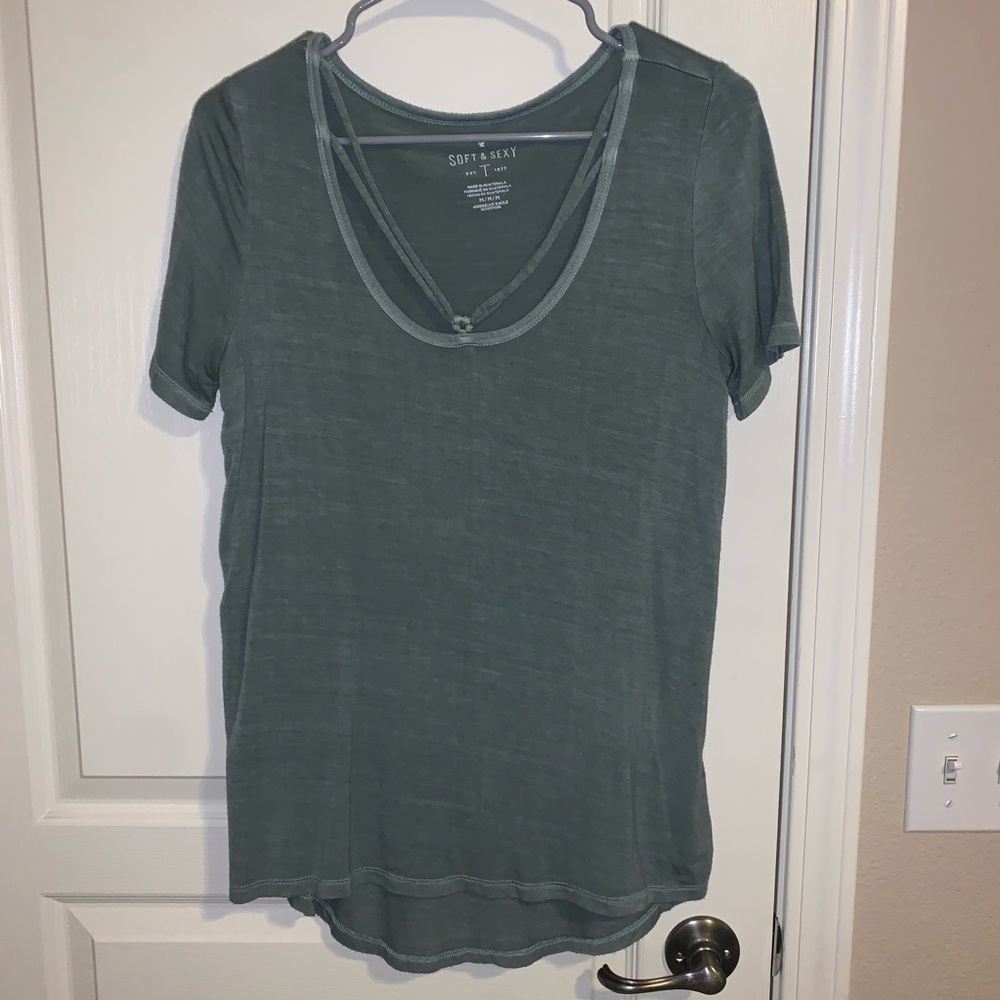 V-neck American eagle